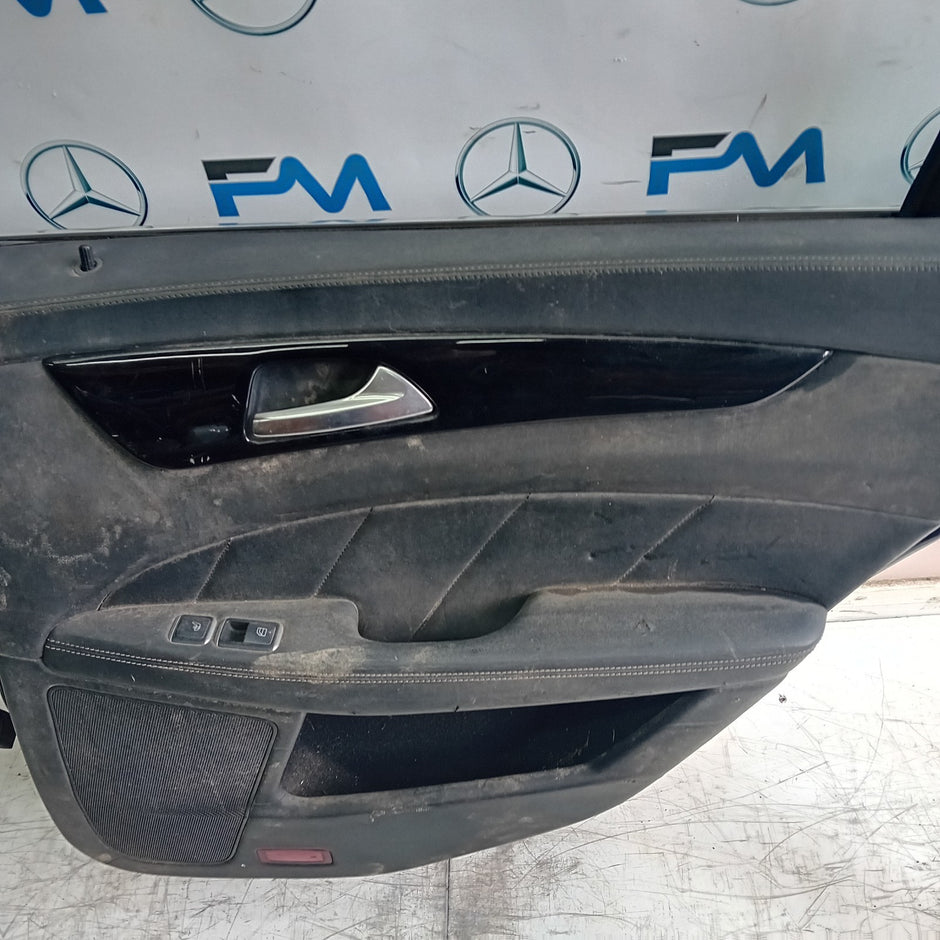 MERCEDES CLS W218 COUPE DRIVER SIDE REAR DOOR 2011-17 BLACK COMPLETE FMD173
