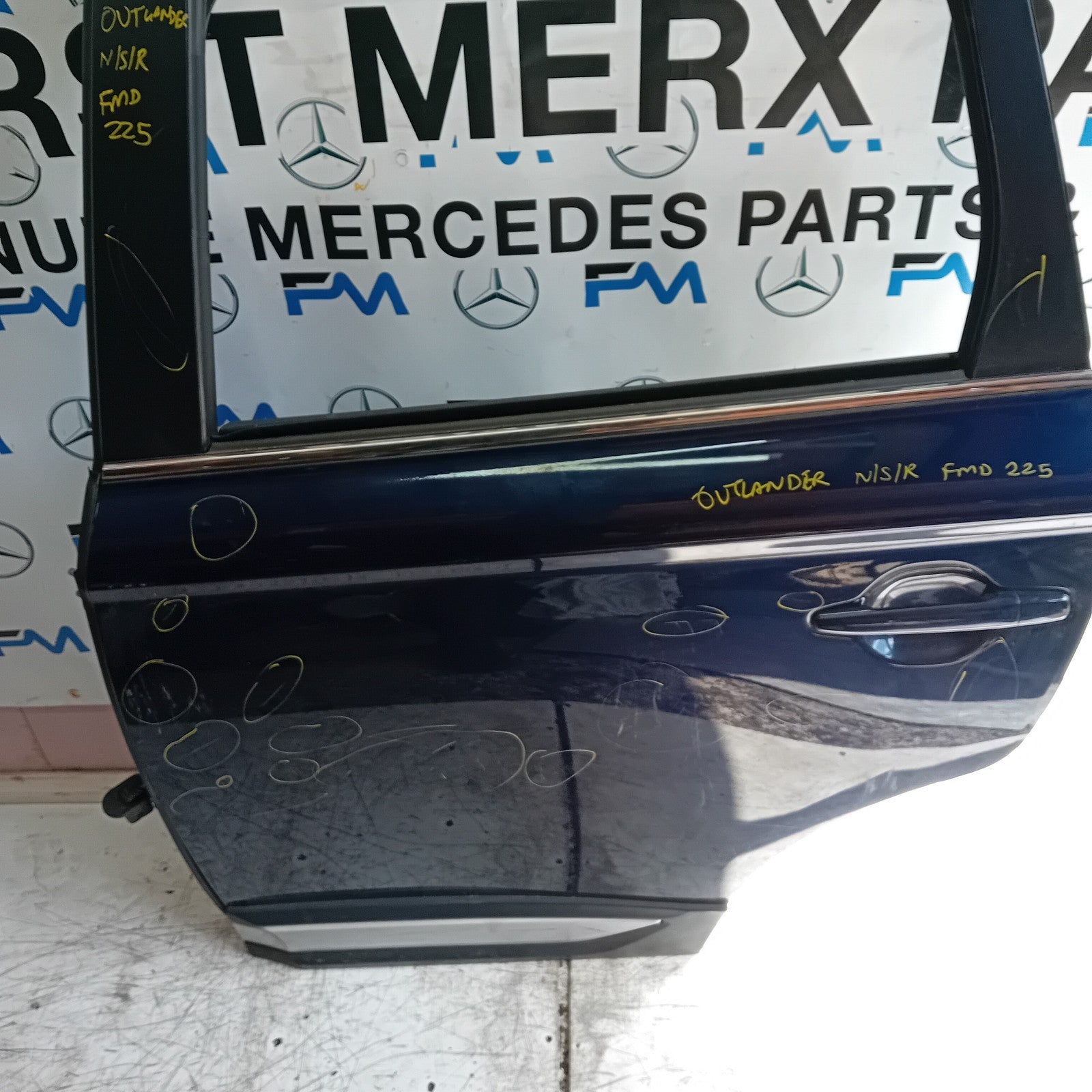 MITSUBISHI OUTLANDER MK3 PASSENGER REAR DOOR NSR BLUE 20123 COMPLETE FMD225