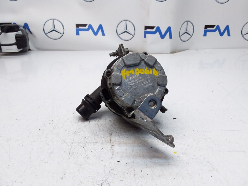 MERCEDES C-CLASS W205 ELECTRIC COOLER WATER PUMP A0005002686 FM00616