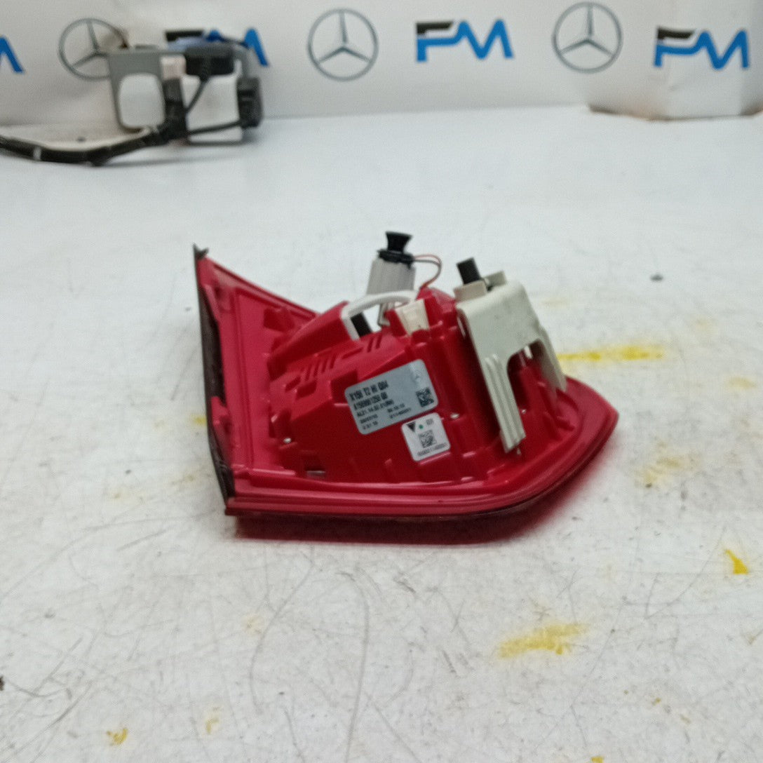 MERCEDES GLA X156 DRIVER RIGHT OS REAR INNER TAIL LIGHT A1569061258 2015 FMT277