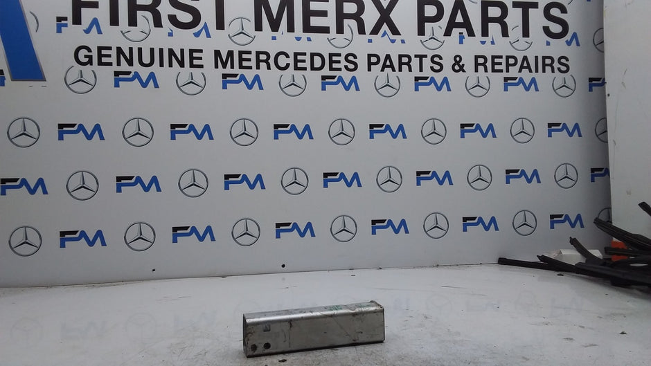 MERCEDES C-CLASS  FRONT LOWER REINFORCEMENT CRASH ABSORBER A2056203701  FMR397