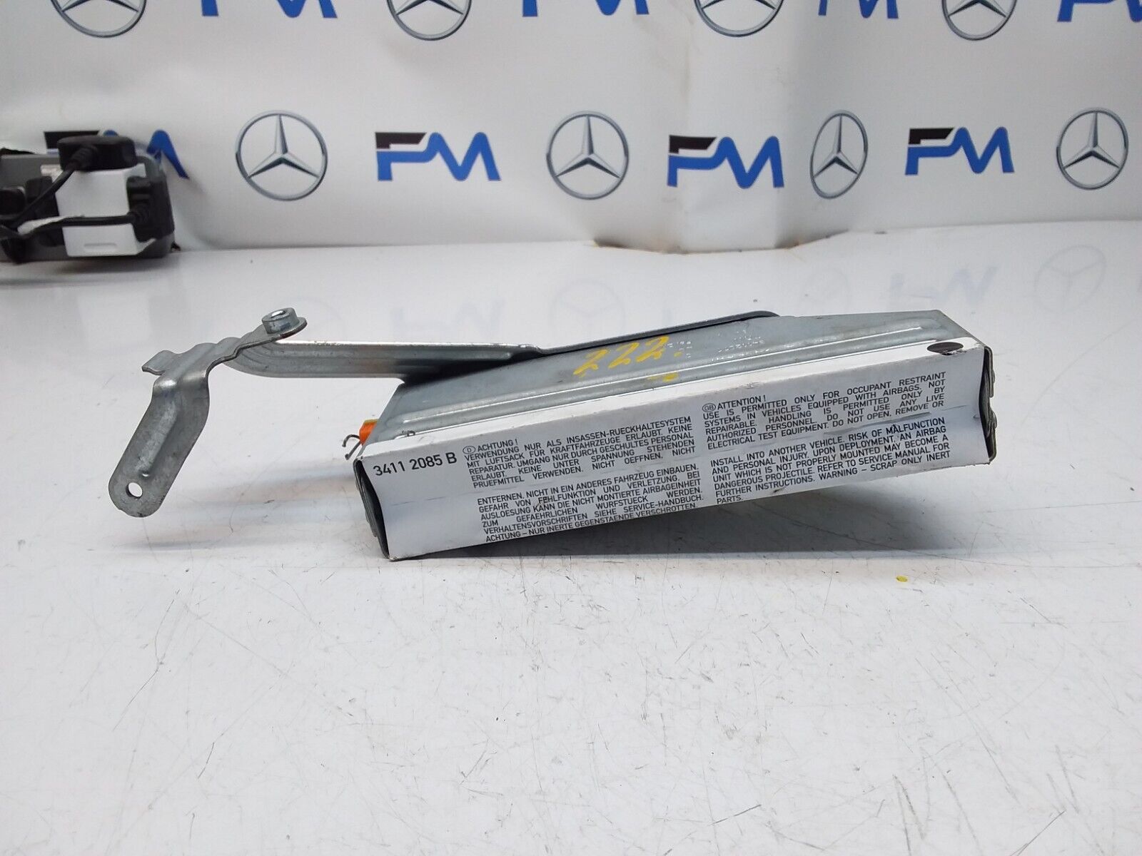 MERCEDES  S-CLASS W222 PASSENGER REAR SIDE  AIRBAG MODULE A2228604302 FM00464
