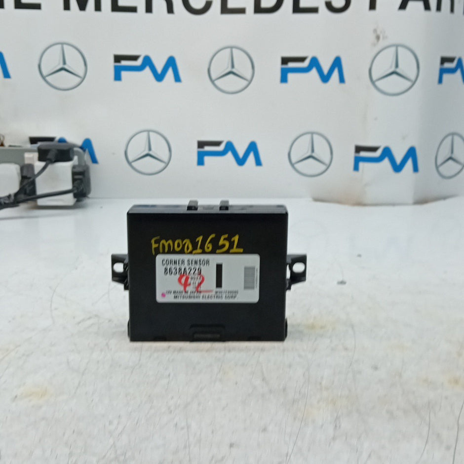MITSUBISHI OUTLANDER 2016-2020 BLIND SPOT MONITOR SENSOR 10R-047527