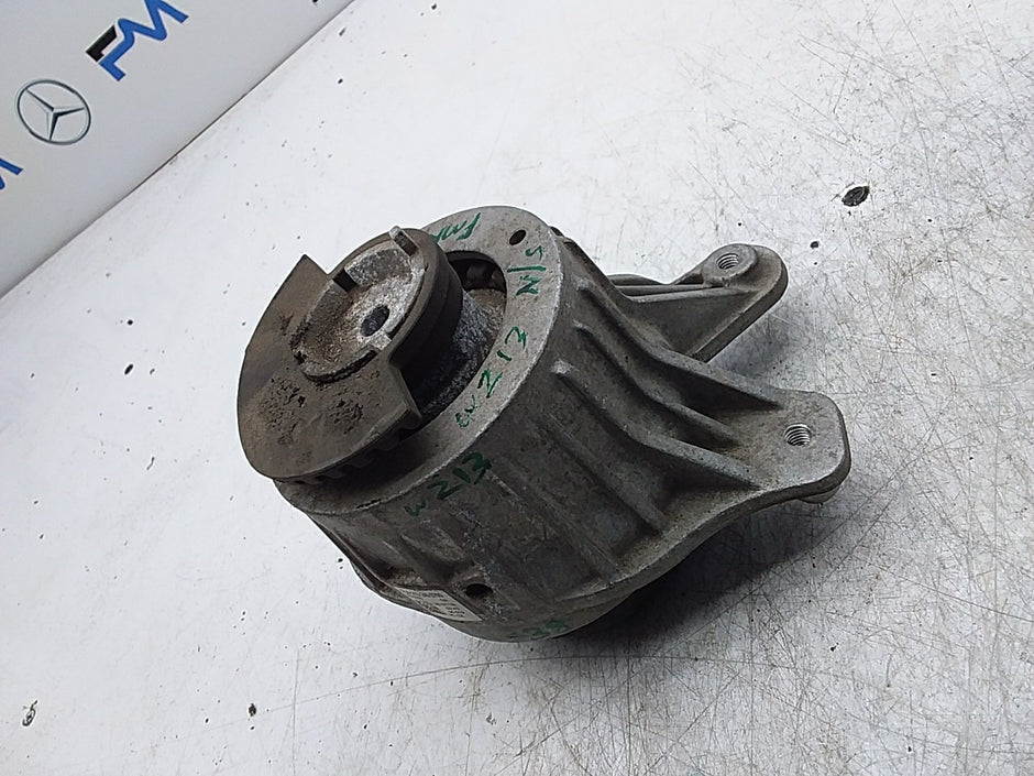 MERCEDES BENZ  E-CLASS W213  ENGINE MOUNT LEFT NS A2132400700 FMR338