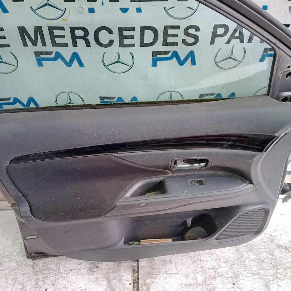 MITSUBISHI OUTLANDER MK3 PASSENGER FRONT DOOR NSF GREY COMPLETE FMD380