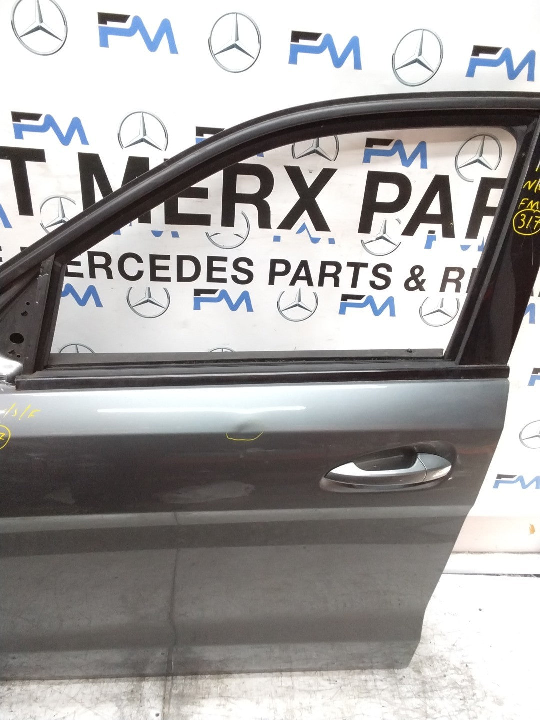 MERCEDES BENZ GLS W166 PASSENGER FRONT DOOR NSF GREY 2013-19 COMPLETE FMD317