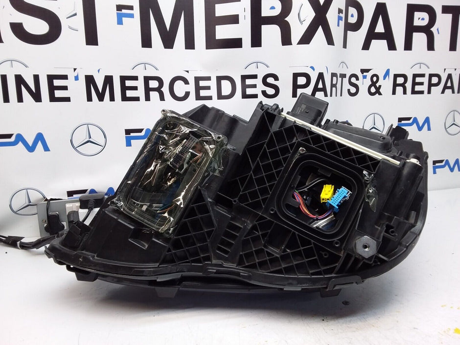 2014 MERCEDES E-CLASS W212 O/S Driver Side Front Headlight A2129063203 FMH39