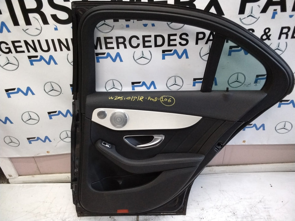 MERCEDES BENZ  C-CLASS W2O5 DRIVER SIDE REAR DOOR O/S/R COMPLETE GREY FMD106