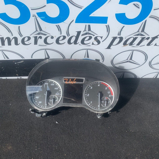 MERCEDES B CLASS MPV 2011-2018 SPEEDOMETER/INSTRUMENT CLUSTER DIESEL A2469005505