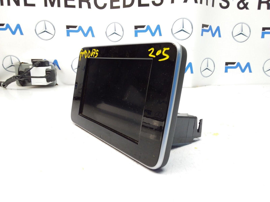 MERCEDES C-CLASS W205 2016 SAT NAV MULTIMEDIA SCREEN A2059004113 FM00675