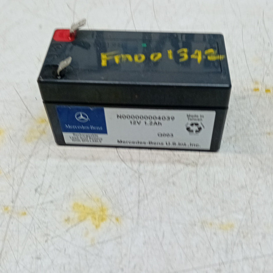 MERCEDES BENZ AUXILIARY LEAD ACID  BATTERY N000000004039 12V 1.2Ah Q003 FM001342
