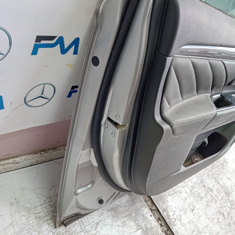 MITSUBISHI OUTLANDER MK3 PASSENGER SIDE FRONT DOOR NSF 2013 SILVER FMD417