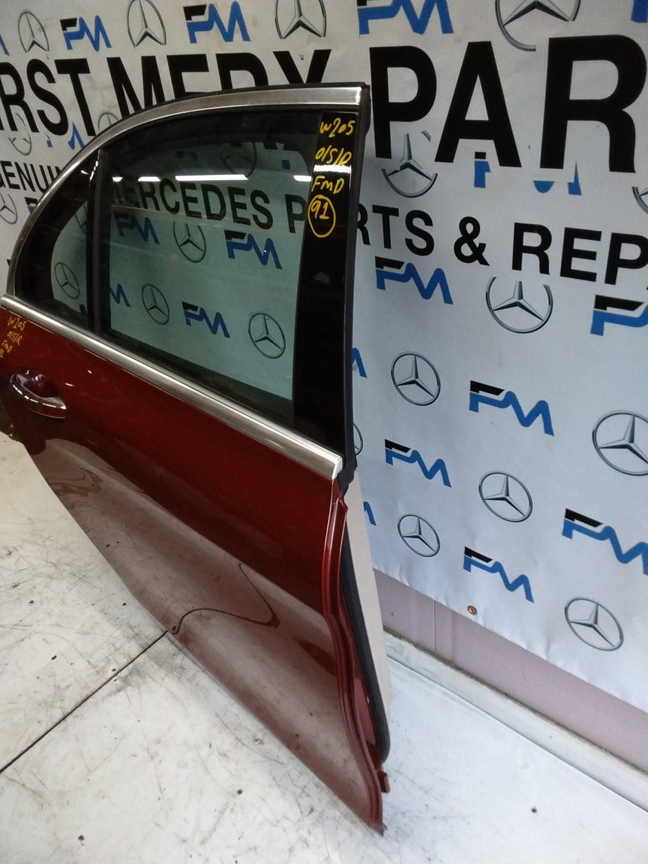 MERCEDES BENZ  C-CLASS W205 DRIVER SIDE REAR DOOR O/S/R COMPLETE RED FMD91