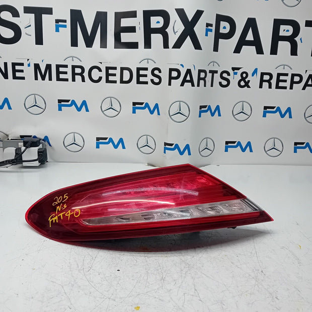 MERCEDES C-CLASS W205 COUPE 2016 REAR PASSENGER N/S TAIL LIGHT A2059066300 FMT40