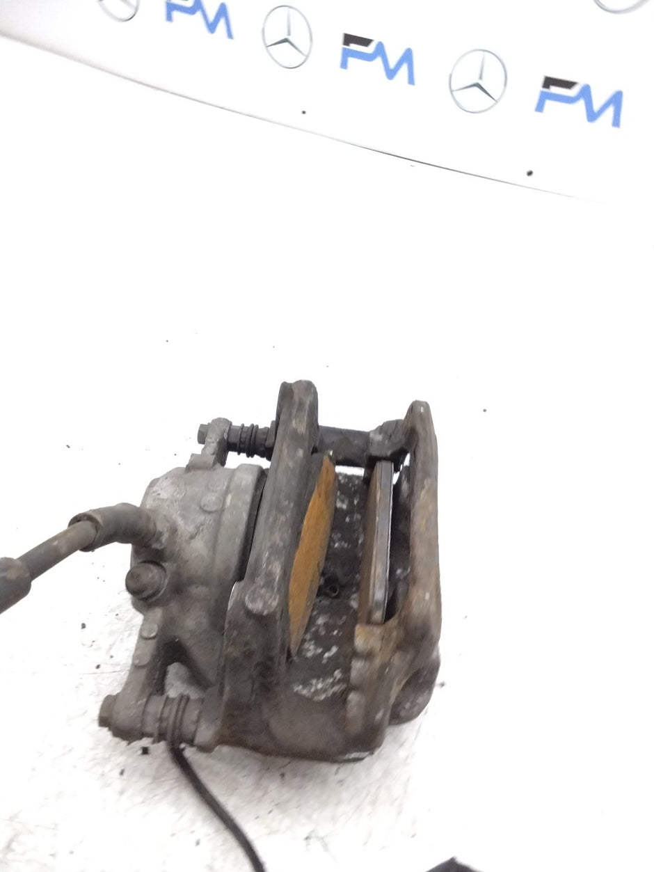 MERCEDES  C-CLASS W205 BRAKE CALIPER FRONT RIGHT  SIDE  FMR146 A2054210001