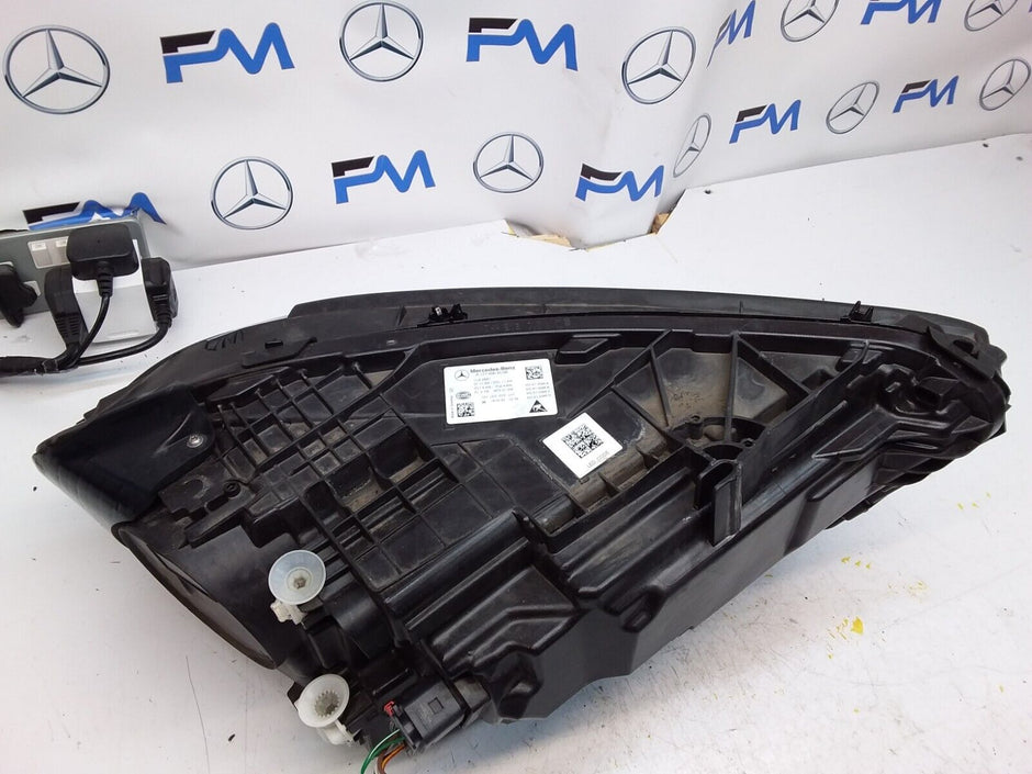 2018 MERCEDES A CLASS W177 HEADLIGHT LED FACELIFT PASSENGER NS A1779064506 FMH88