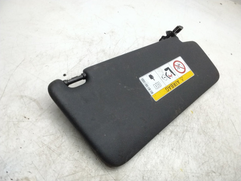  MERCEDES A-CLASS W177 FRONT PASSENGER SIDE SUNVISOR A1778106100 FMR44 (DAMAGED)