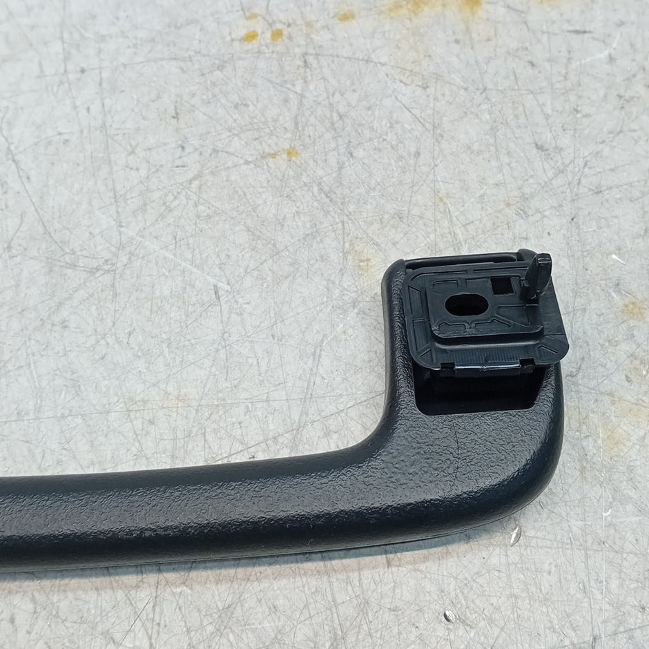 MITSUBISHI OUTLANDER MK3 LEFT OR RIGHT ROOF HANDLE BLACK FM001626