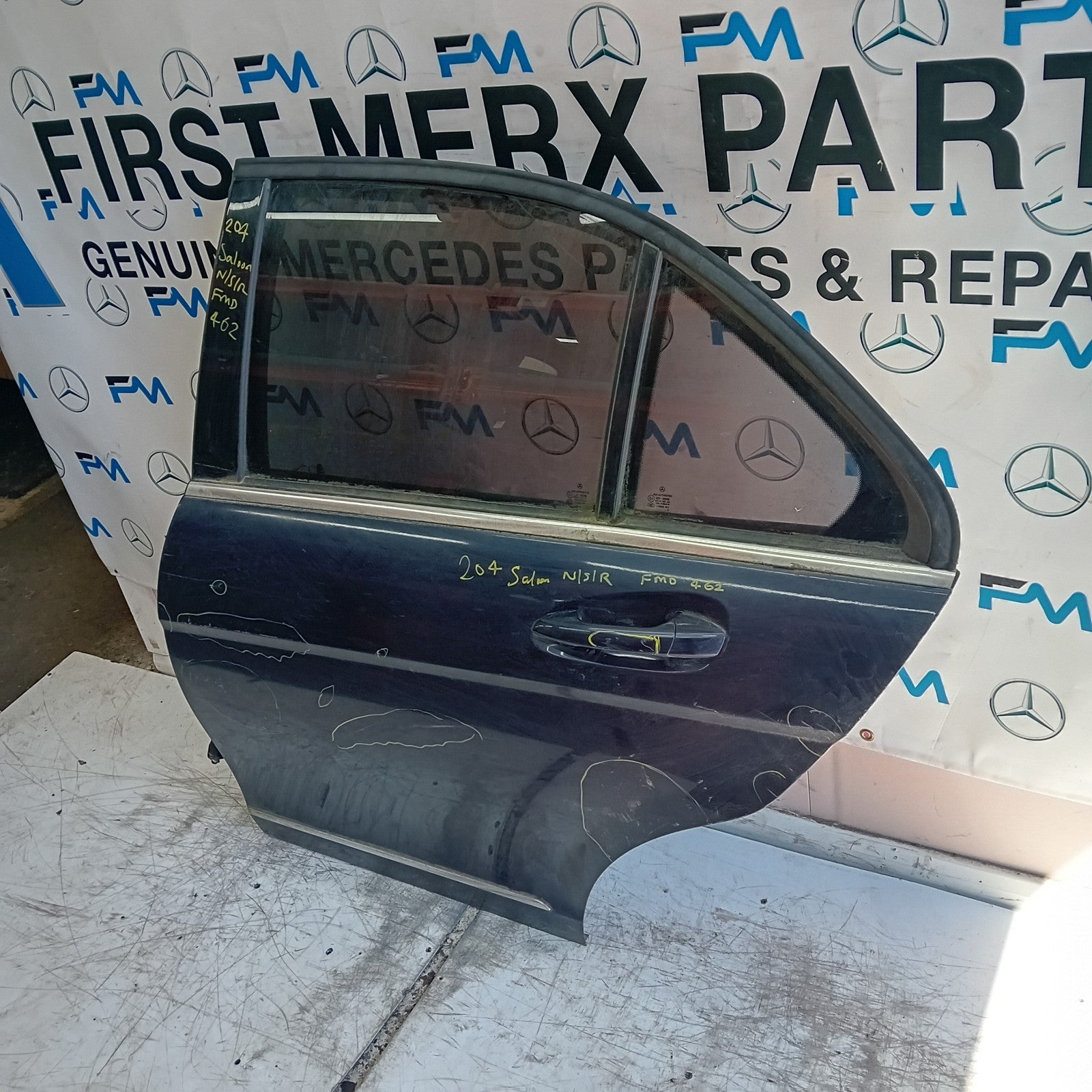MERCEDES C-CLASS W204 SLN PASSENGER REAR DOOR NSR BLUE 2008-14 COMPLETE FMD462