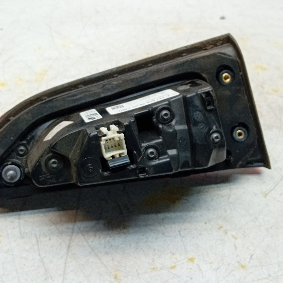 MERCEDES B-CLASS W247 DRIVER RIGHT OS REAR INNER TAIL LIGHT A2479063801 FMT259