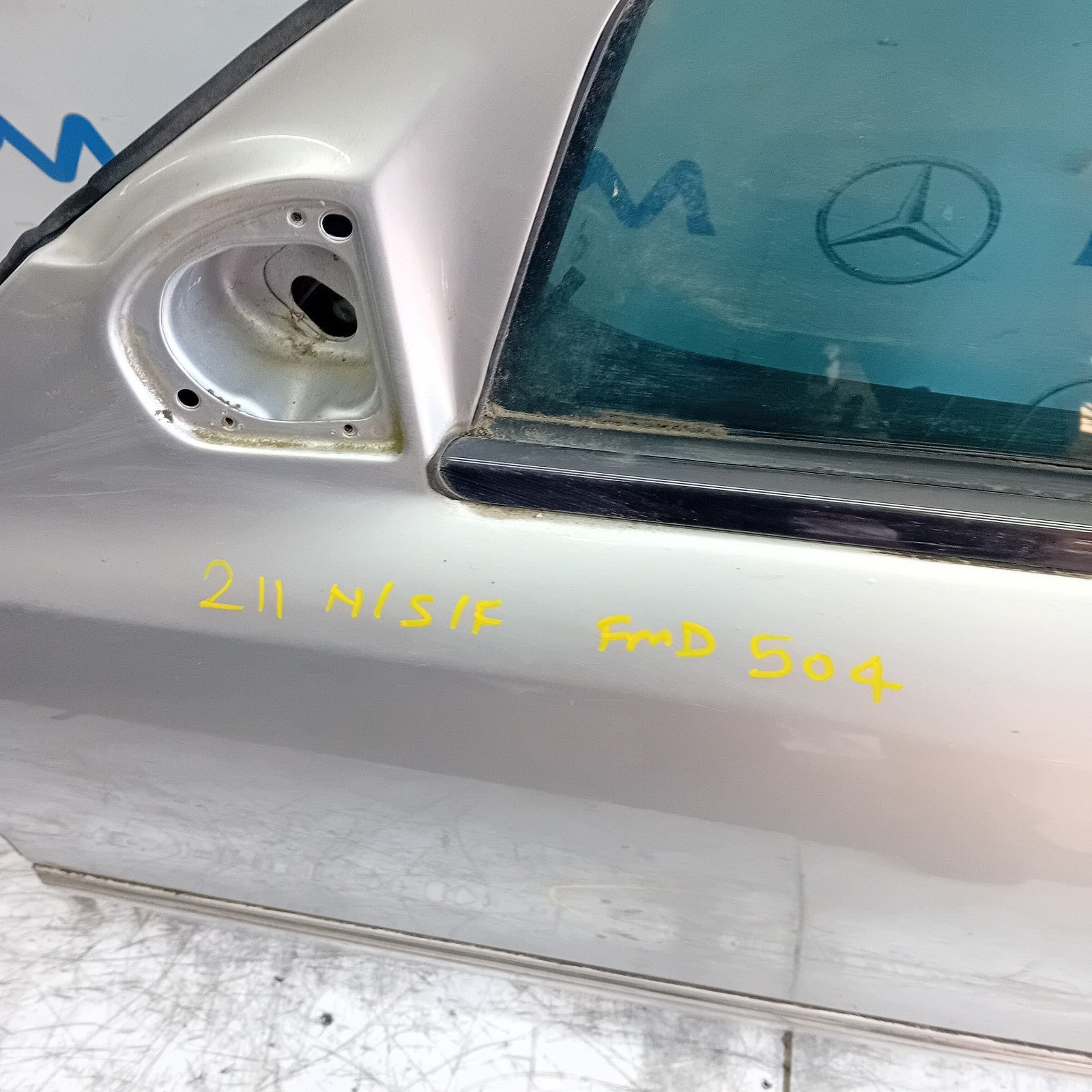 MERCEDES E-CLASS W211 PASSENGER FRONT DOOR NSF 2009 SILVER FMD504