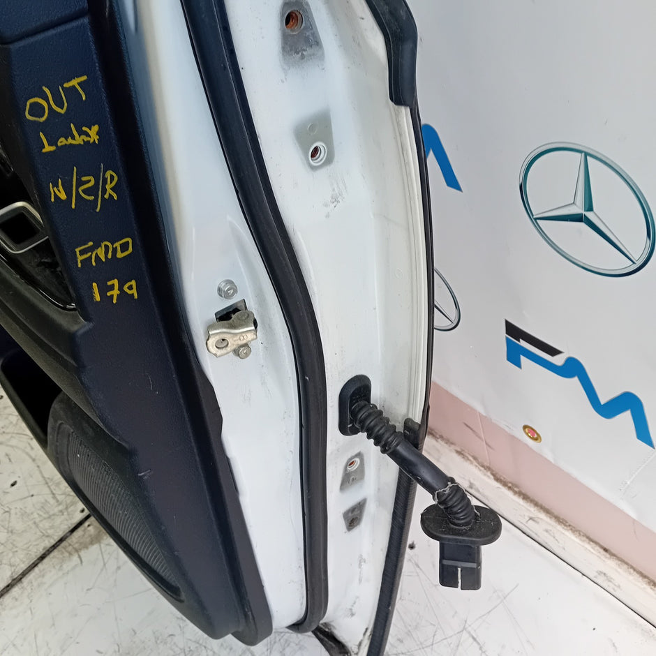 MITSUBISHI OUTLANDER MK3 DRIVER SIDE REAR DOOR OSR WHITE 2013 ON COMPLETE FMD179