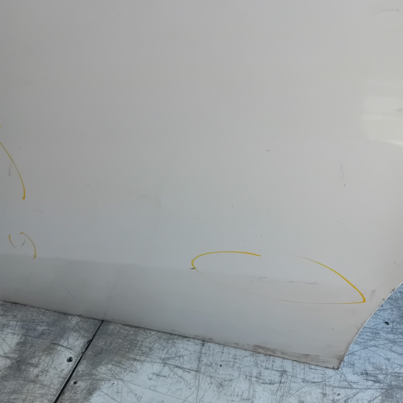 MERCEDES E-CLASS W212 SLN PASSENGER REAR DOOR NSR WHITE 2013 COMPLETE FMD479