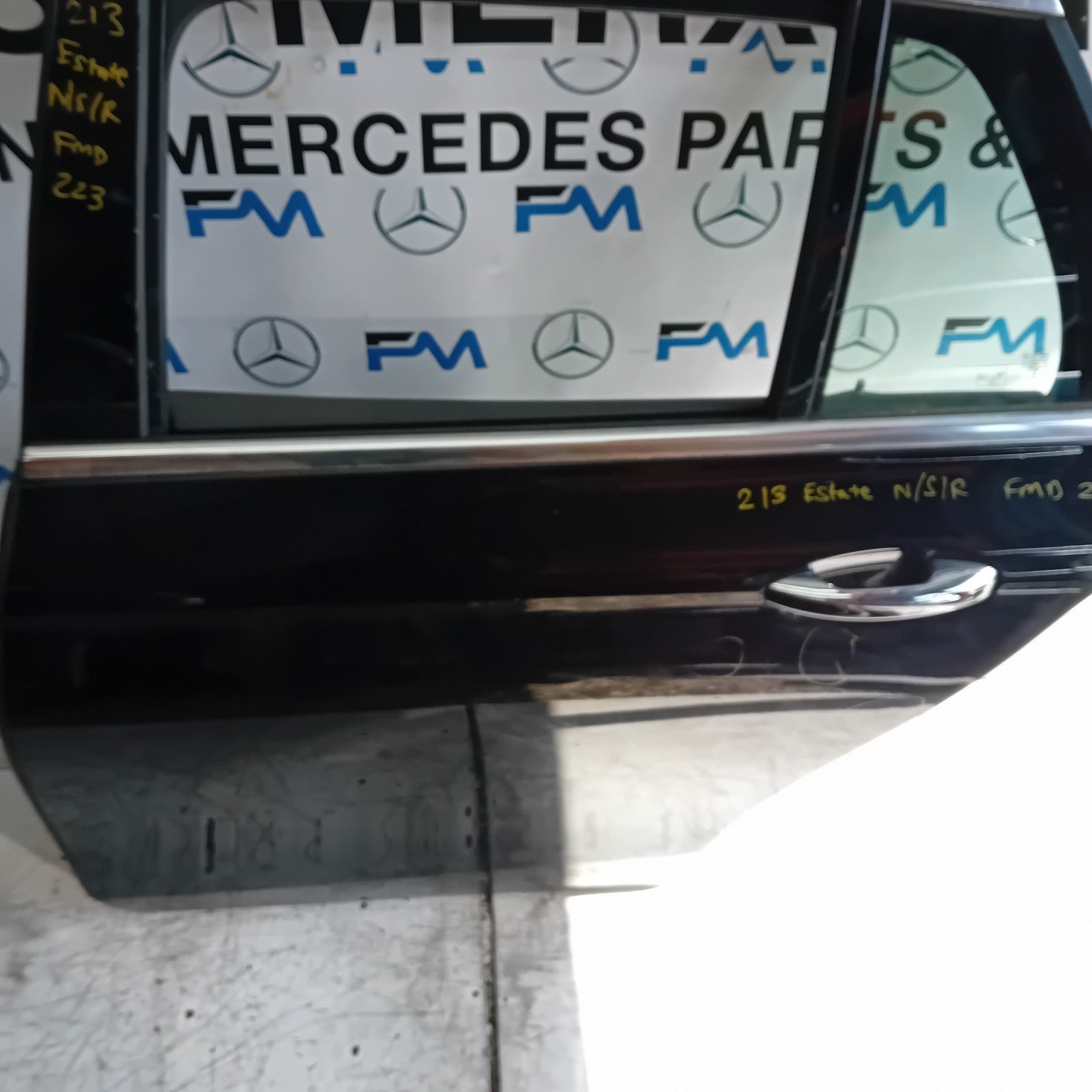 MERCEDES E-CLASS W213 EST PASSENGER REAR DOOR NSR BLACK 2016 ON COMPLETE FMD223
