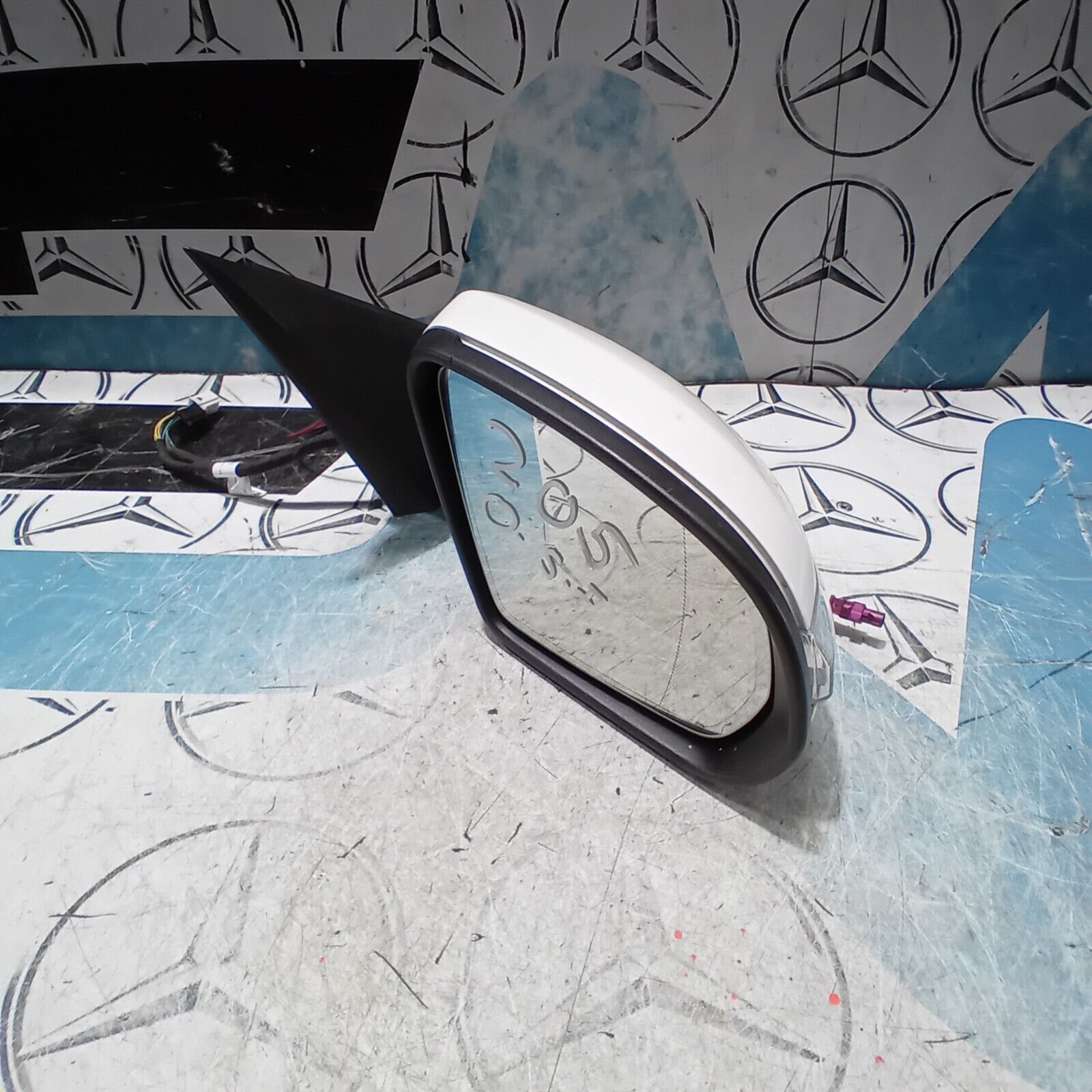 2015/2022 MERCEDES BENZ W205 WING MIRROR A2058102016 RIGHT SIDE