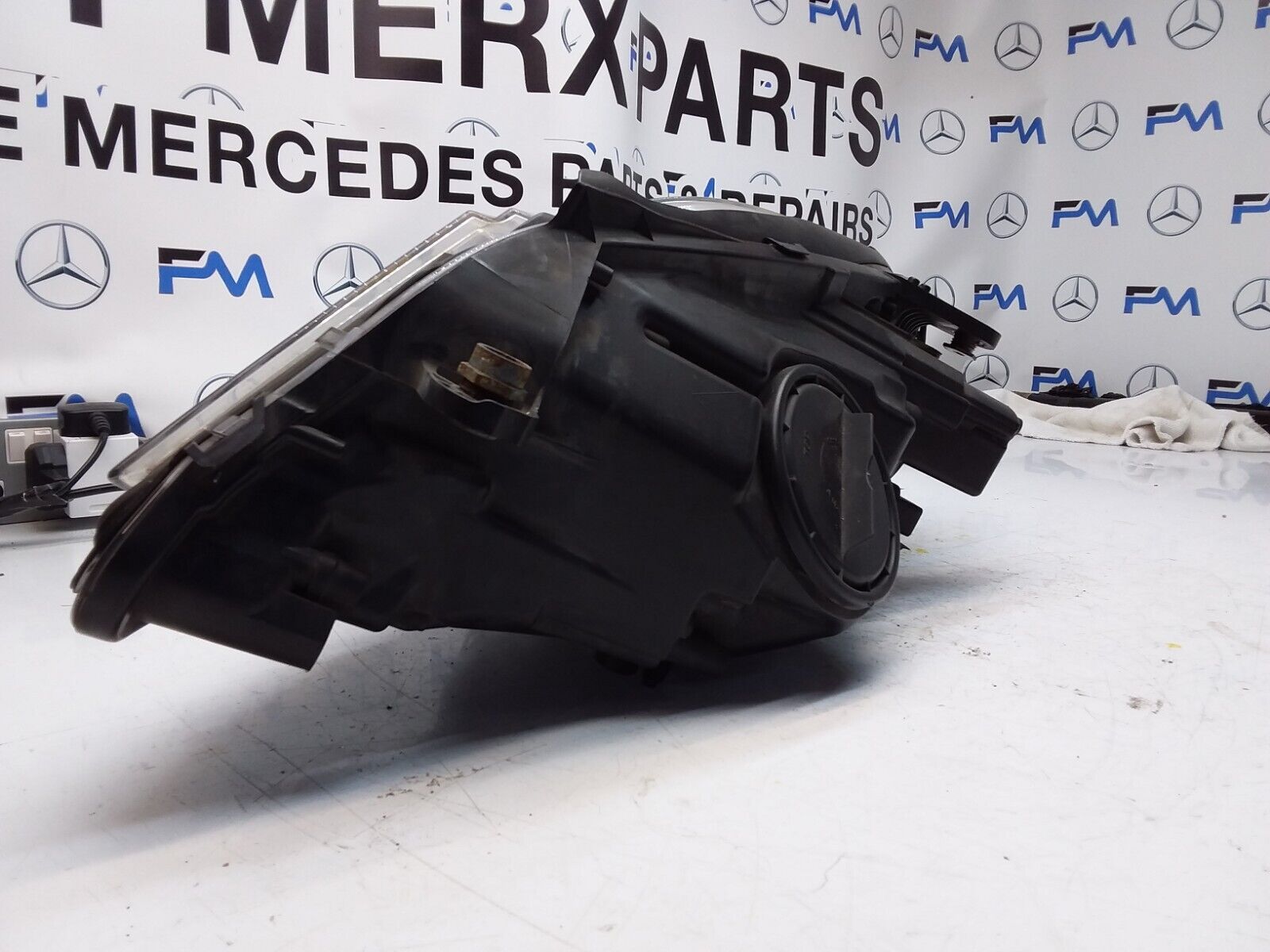 2009 Onwards MERCEDES E CLASS W212 HEADLIGHT LED  DRIVER OS A2128200461 FMH92