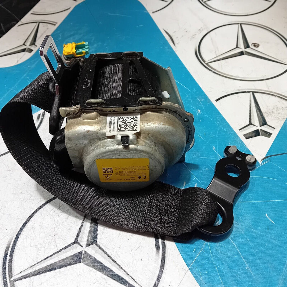MERCEDES BENZ W205 C CLASS SALOON REAR SEAT BELT RIGHT SIDE A2058600685