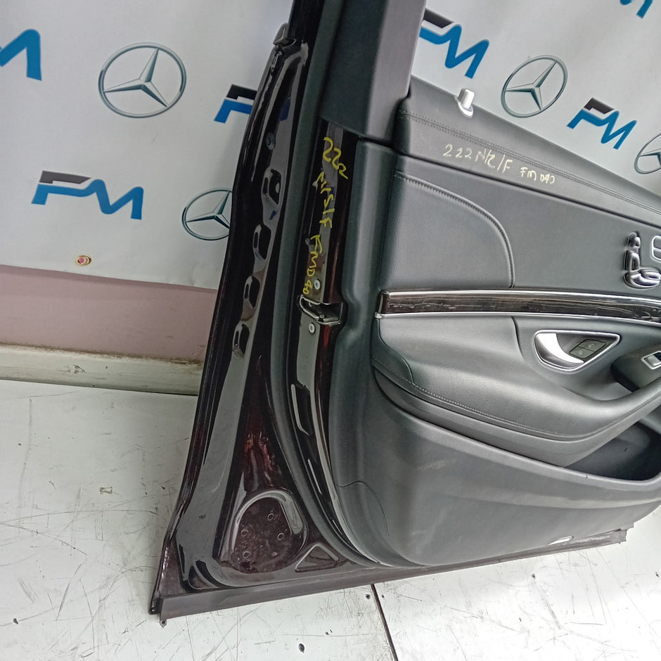 MERCEDES BENZ S-CLASS W222 PASSENGER SIDE FRONT DOOR N/S/F COMPLETE BROWN FMD40