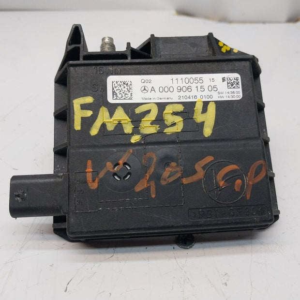 Mercedes W213 W205 W218 W238 W253 Negative Battery Tray Clamp A0009061505FM00254