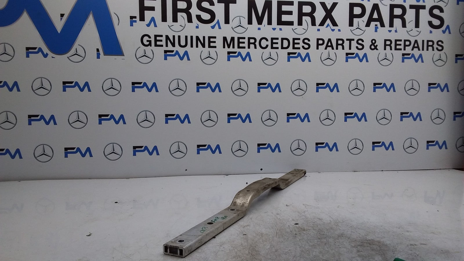 MERCEDES BENZ  GLC X253 UNDERBODY STIFFENING BRACE A2536190100 FMR430