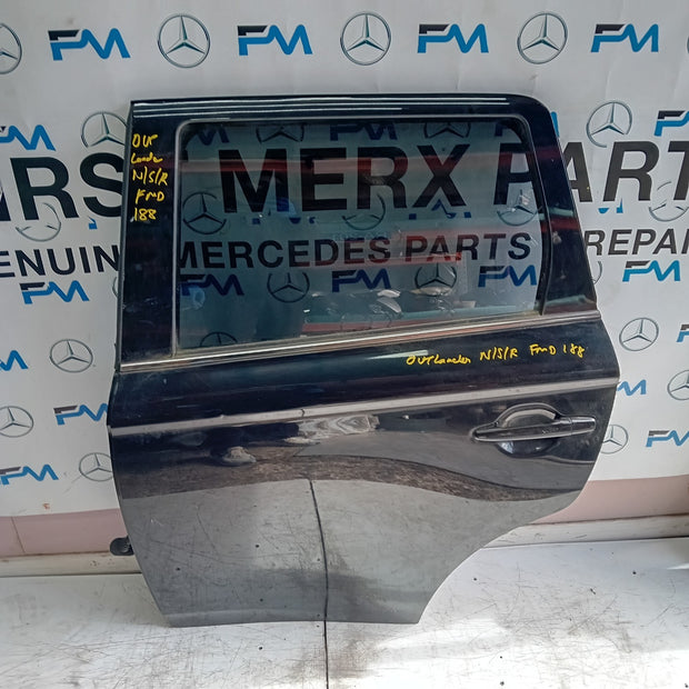 MITSUBISH OUTLANDER MK3 PASSENGER REAR DOOR NSR BLACK 2013 COMPLETE FMD188