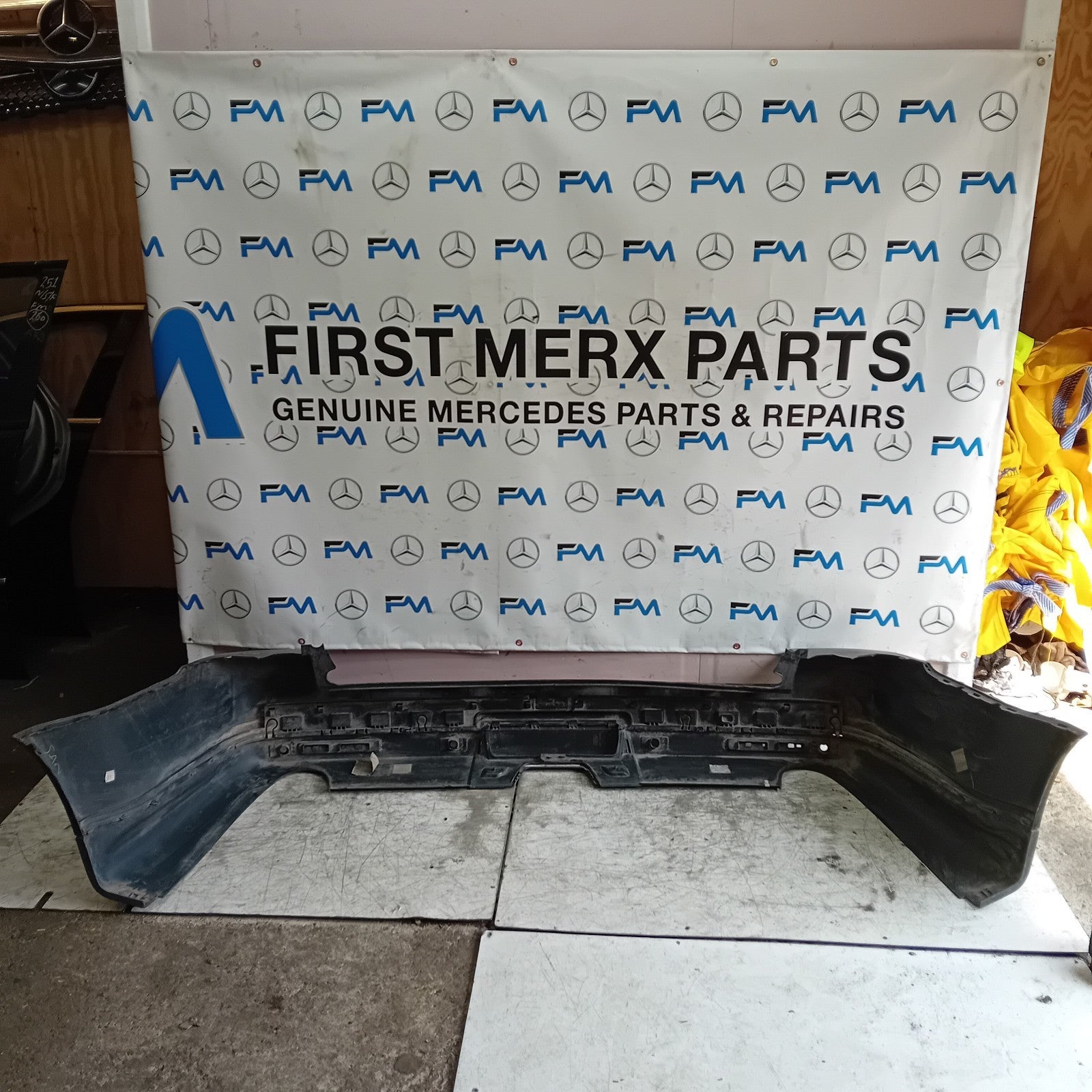 LAND ROVER SPORT REAR BUMPER BLACK 2010 AH3217KA802 COMPLETE FMX140