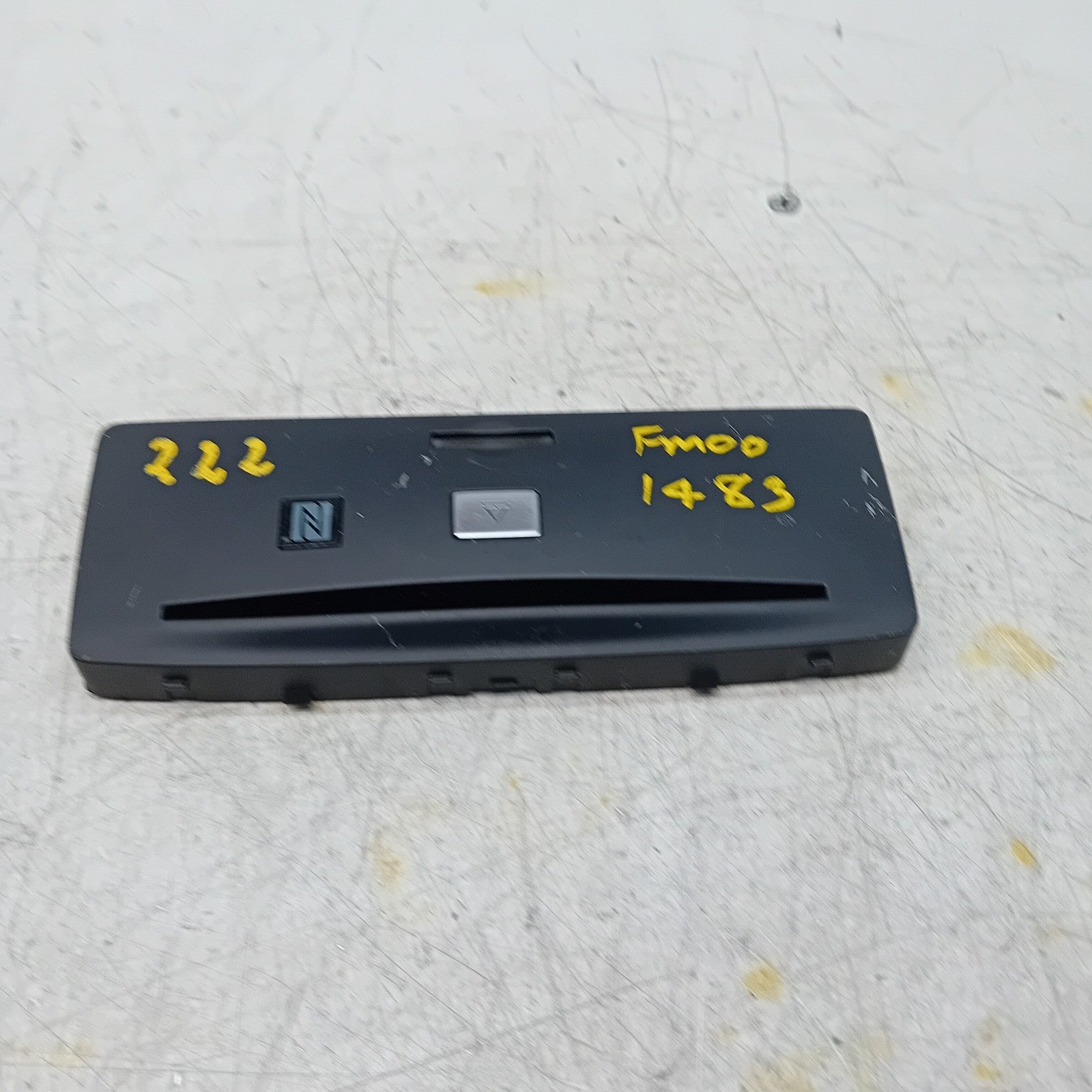 MERCEDES BENZ  W222 S-CLASS DASHBOARD HAZARD SWITCH PANEL 2015 FM001483