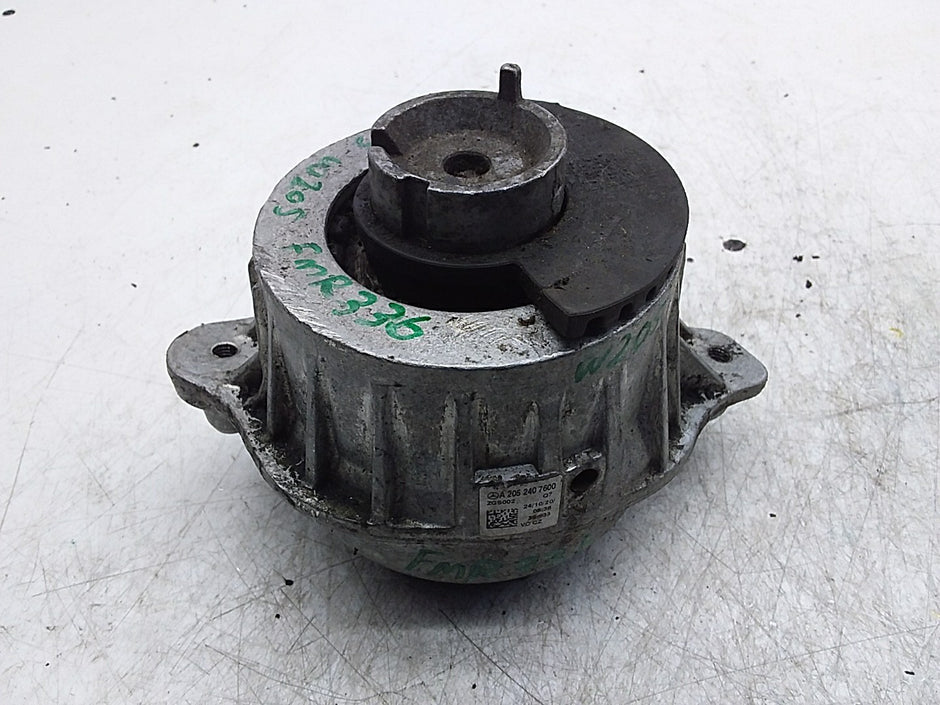 MERCEDES BENZ  C-CLASS W205  ENGINE MOUNT LEFT NS A2532407600 FMR336