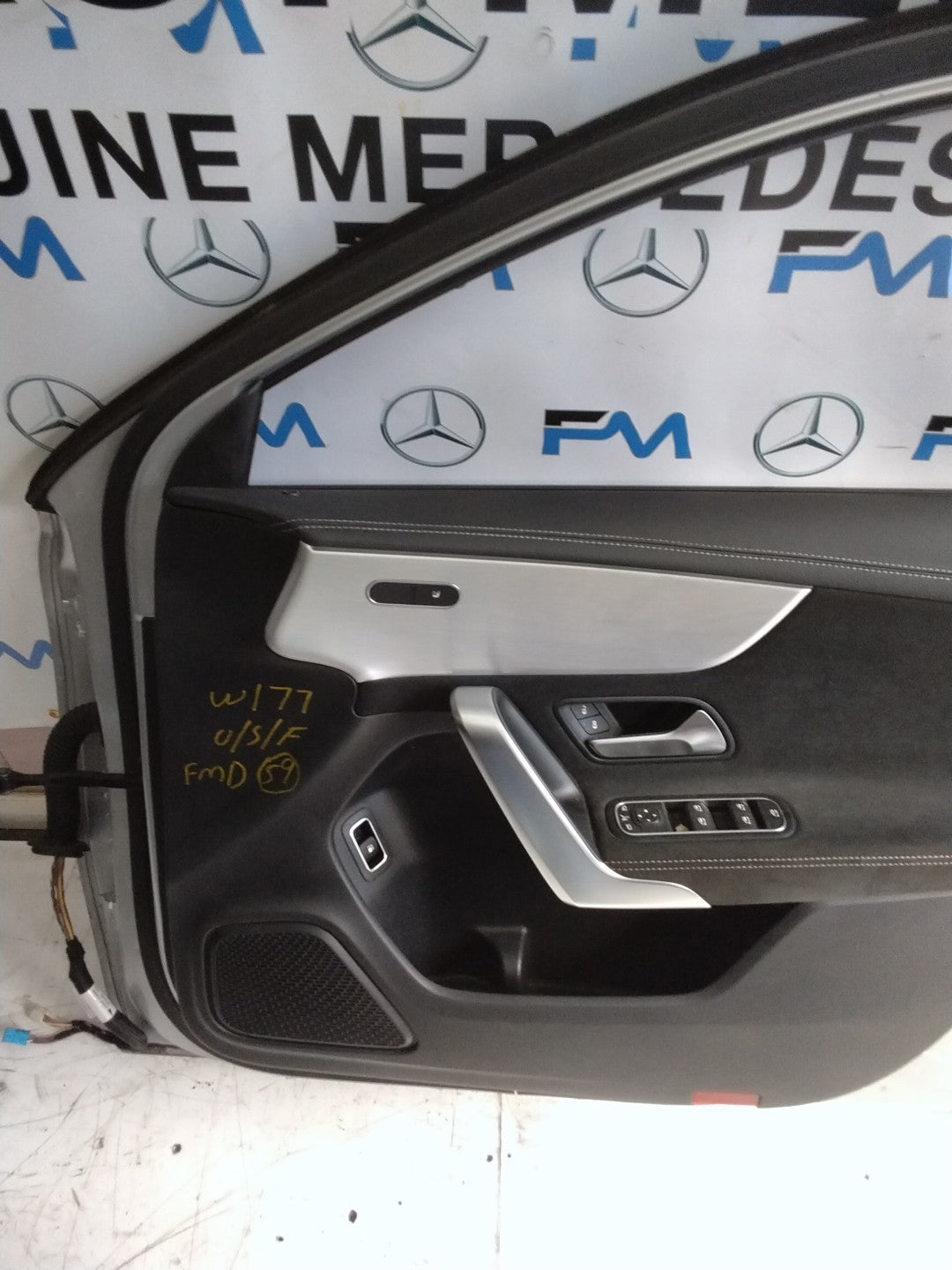 MERCEDES BENZ  C-CLASS W177 DRIVER SIDE FRONT DOOR O/S/F COMPLETE GREY FMD59