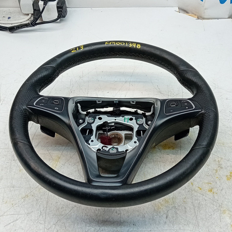 MERCEDES W213 E-CLASS MULTIFUNCTION STEERING WHEEL 2016 A0004605600 FM001398