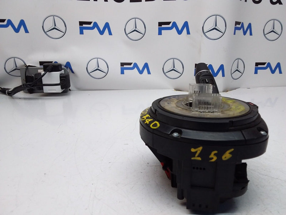 Mercedes  GLA W146 INDICATOR/WIPER GEAR SELECT + SQUIB  2015 FM00540