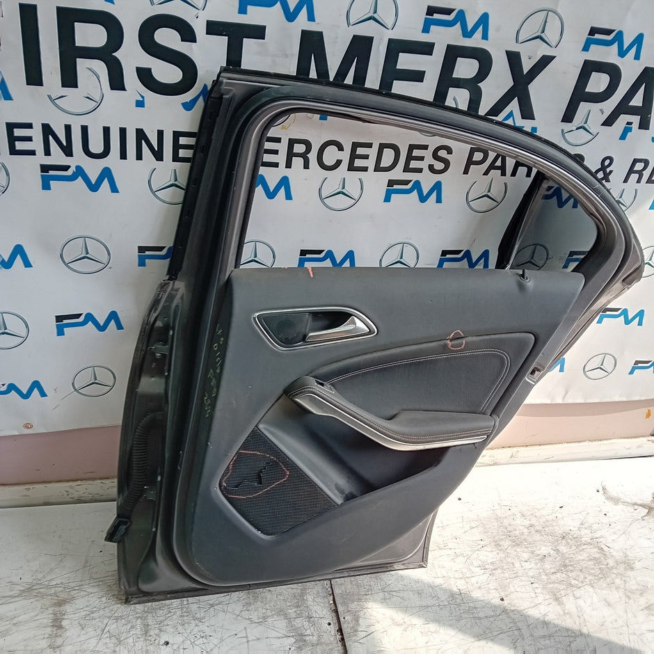 MEECEDES A-CLASS W176 SLN DRIVER REAR DOOR OSR 2012-18 GREY COMPLETE FMD288