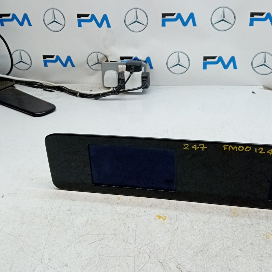 MERCEDES B-CLASS W247 SPEEDOMETER INSTRUMENT CLUSTER BLACK A2479008605 FM001246