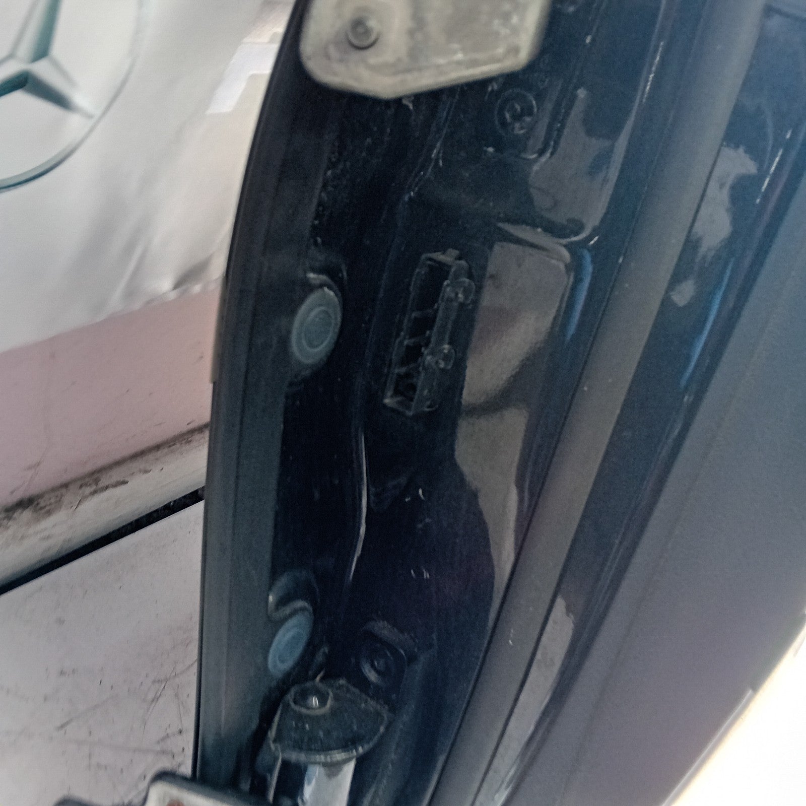 MERCEDES E-CLASS W213 SALOON DRIVER REAR DOOR OSR BLACK 2016 ON COMPLETE FMD195