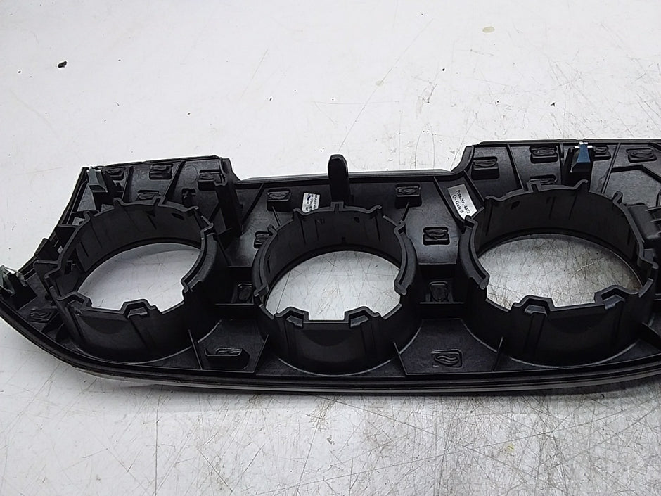 MERCEDES CLA C117 DASHBOARD TRIM A1176800671 FMR259