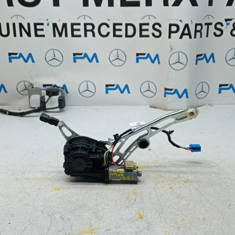 MERCEDES BENZ E-CLASS W213 TAILGATE POWER LIFT SOFT CLOSE 0390204 124 FM001321
