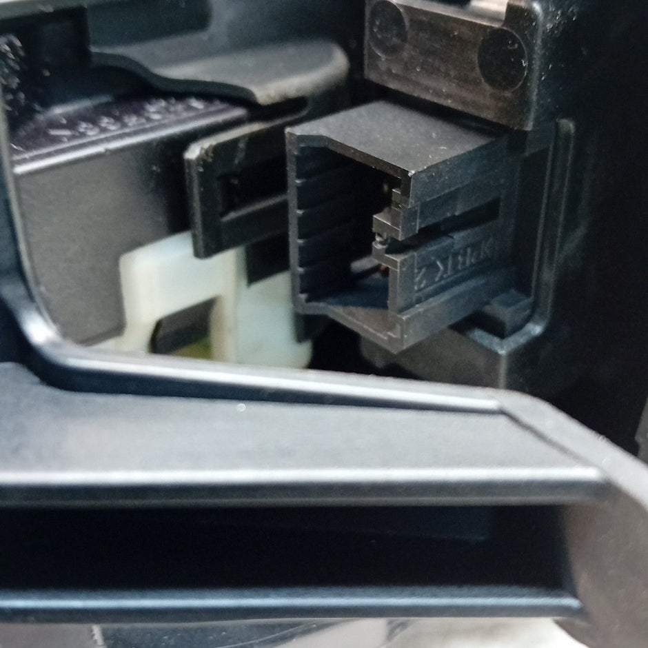 MITSUBISHI OUTLANDER MK3 GEAR LEVER SELECTOR  + TRIM 2400A355 FM001633