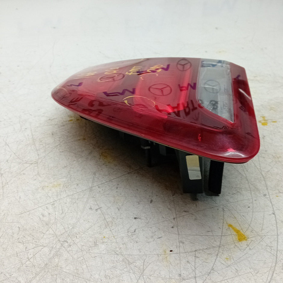 MERCEDES GLS W166 DRIVER RIGHT REAR TAIL LIGHT A1669066201 2017 FMT290