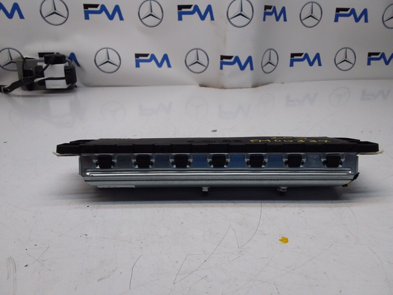2017 MERCEDES BENZ C-CLASS W205 DRIVER SIDE KNEE AIRBAG A2058601600 FM00337