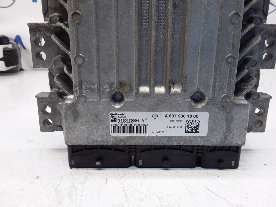 MERCEDES A-CLASS 2015-17 ENGINE  ECU CONTROL MODULE A6079001800 FM00370